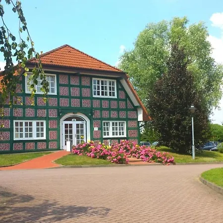 Schloss Herrenstein 3*