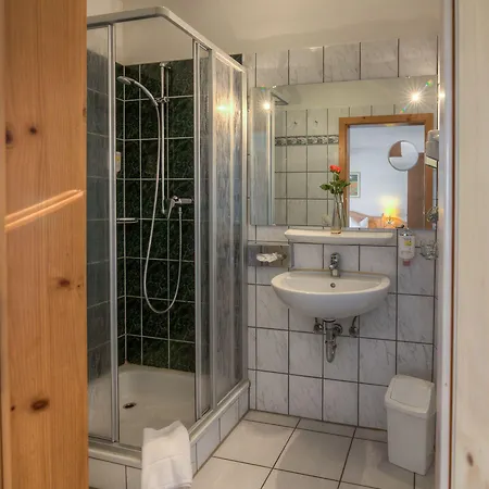 Hotel Schloss Herrenstein 3*