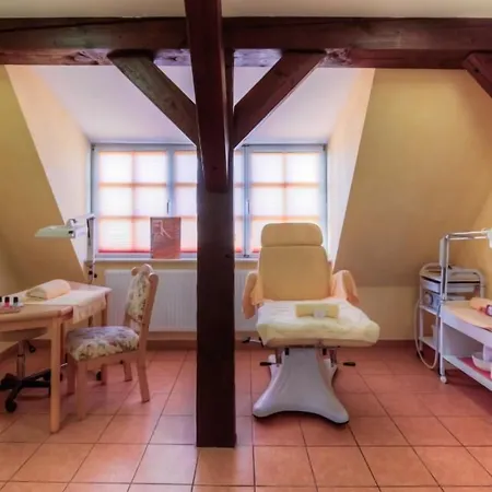 Hotel Schloss Herrenstein 3*