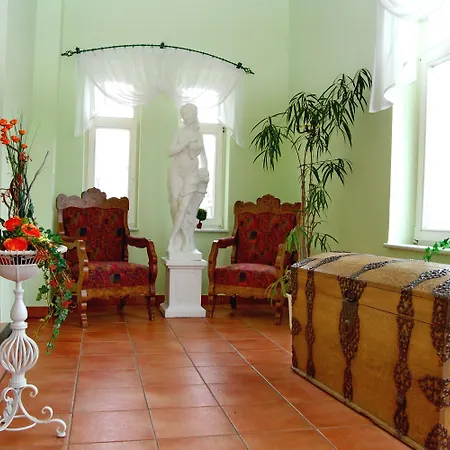 Schloss Herrenstein Otel Gerswalde