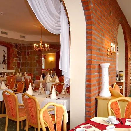 Otel Schloss Herrenstein 3*