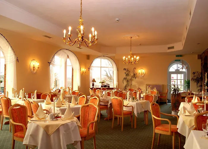 Schloss Herrenstein فندق