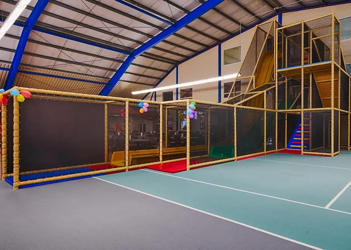 فندق Schloss Herrenstein 3*